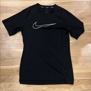 Nike Pro Black Short Sleeve Dri-FIT Slim Fit Size Small